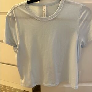 Lululemon classic fit cotton blend tee